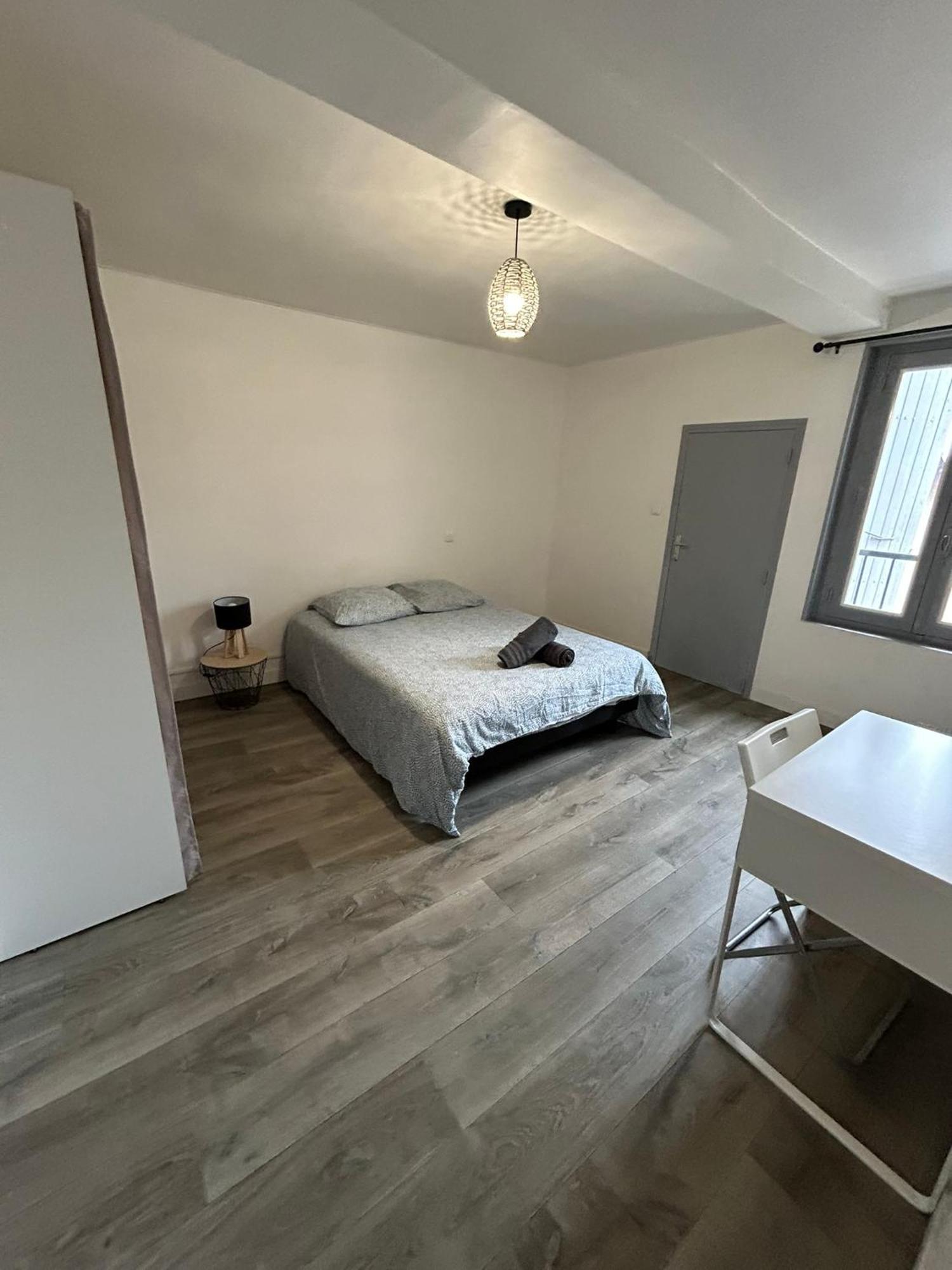 8 Aout 3-Spacieux Appartement 3 Chambres - Allee Paul Riquet - Wifi - Tv Connecte Béziers Eksteriør bilde